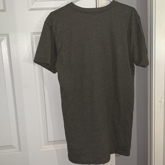 V neck tee - Picture 2 of 3